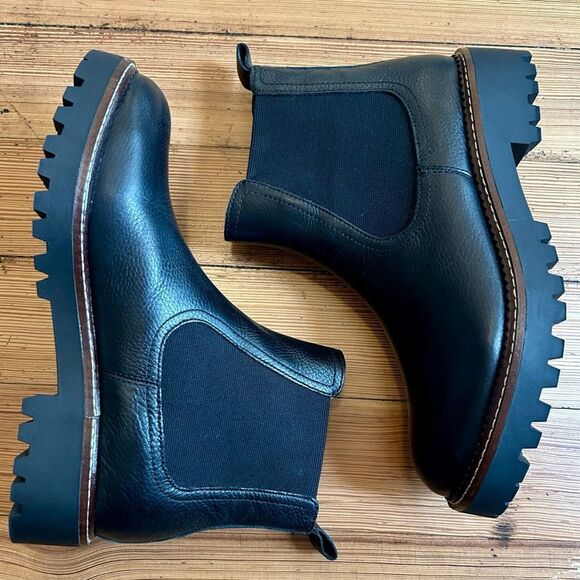 Brand New NWOT Caslon Miller Chelsea Black Leather Boots. Size 9, never worn. - Picture 5 of 16